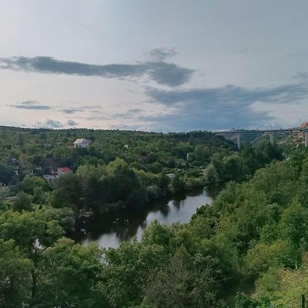 Apartmany Nad Splavem Znojmo Exterior photo