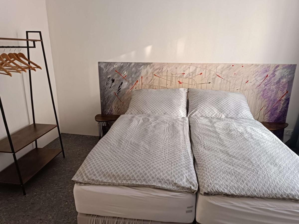 Apartmany Nad Splavem Znojmo Exterior photo